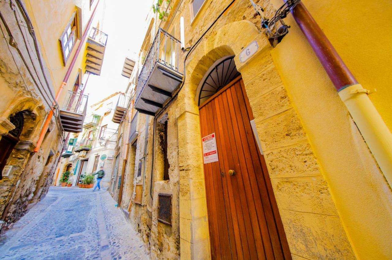 تْشيفالو Kefa Holiday - Alle Torri Apartments المظهر الخارجي الصورة